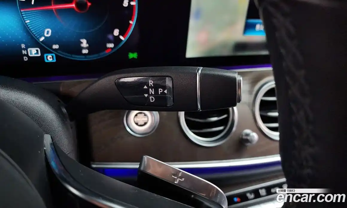 Mercedes-Benz E-Class 2022 1.9 Автомат в Москве № 160623, фото 4