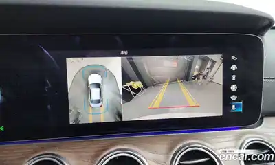 Mercedes-Benz E-Class 2022 1.9 Автомат в Москве № 160623, миниатюра 5