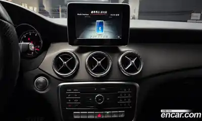 Mercedes-Benz CLA-Class 2018 2.0 Автомат в Москве № 162029, миниатюра 11