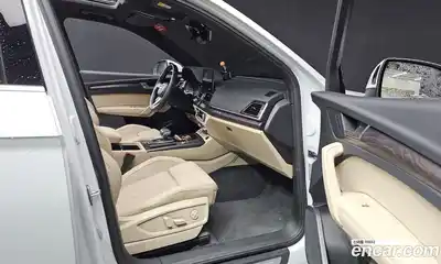 Audi Q5 2023 2.0 Автомат в Москве № 162366, миниатюра 12