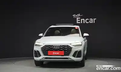 Audi Q5 2023 2.0 Автомат в Москве № 162366, миниатюра 2