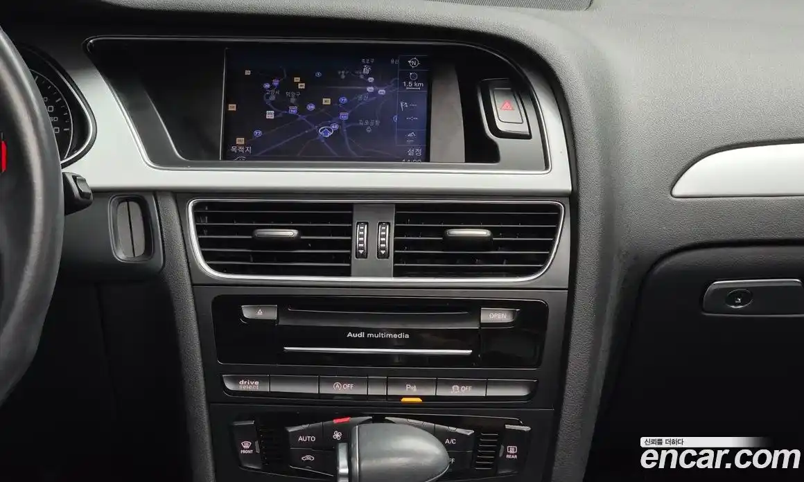 Audi A4 2015 2.0 Автомат в Москве № 163250, фото 16