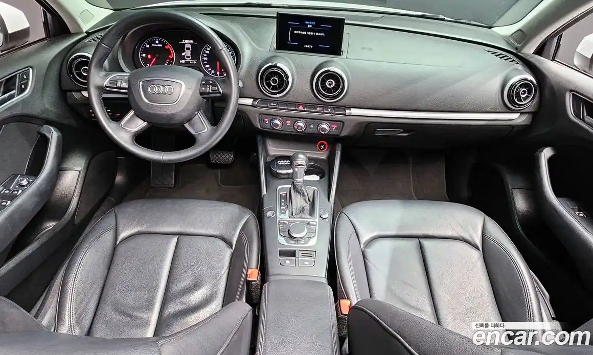 Audi A3 2015 1.6 Автомат в Москве № 163284, фото 18