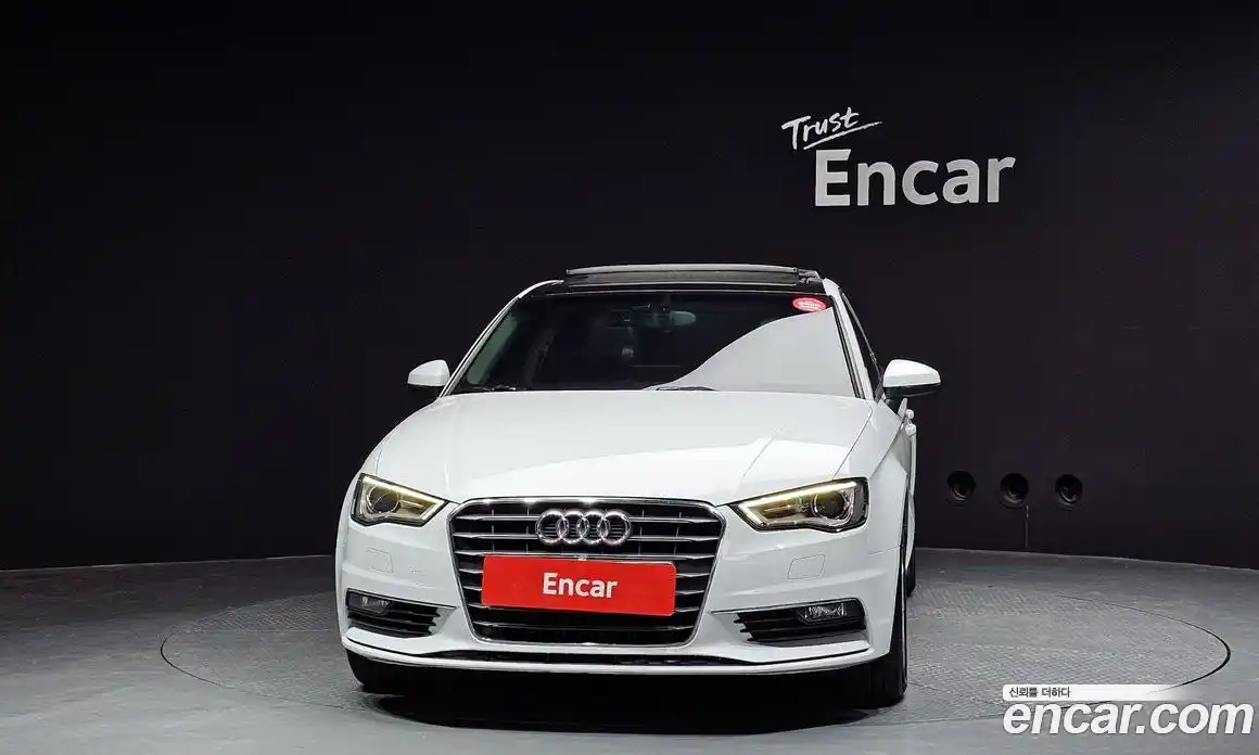 Audi A3 2015 1.6 Автомат в Москве № 163284, фото 6