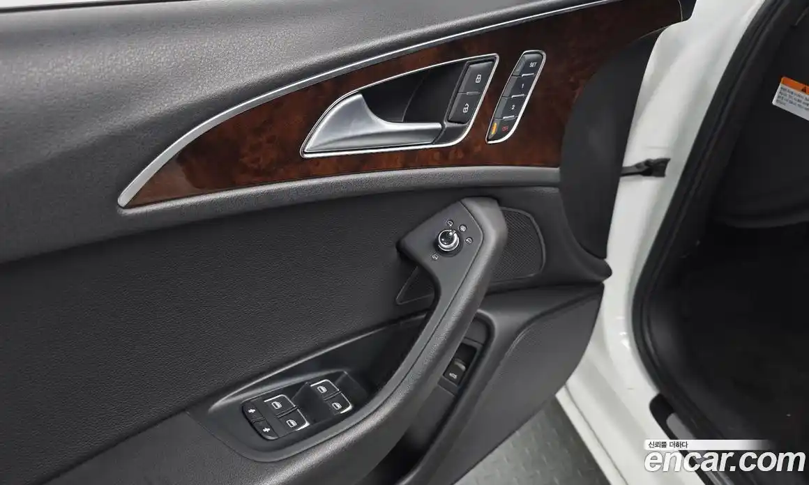 Audi A6 2015 3.0 Автомат в Москве № 163778, фото 4