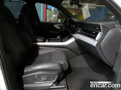 Audi Q7 2023 3.0 Автомат в Москве № 163937, миниатюра 12