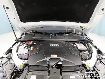 Audi Q7 2023 3.0 Автомат в Москве № 163937, миниатюра 6