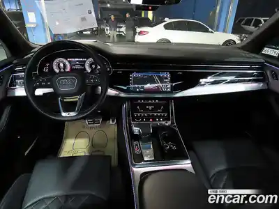 Audi Q7 2023 3.0 Автомат в Москве № 163937, миниатюра 7