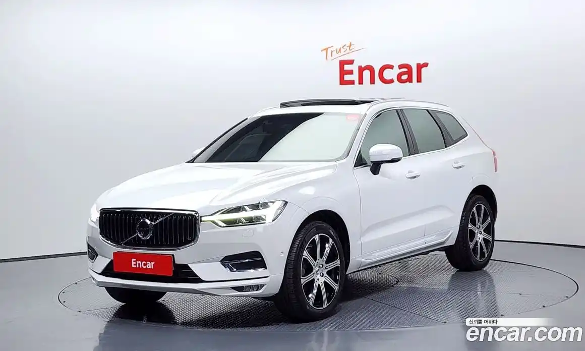 Volvo XC60 2020 2.0 Автомат в Москве № 164652, фото 1