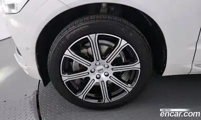 Volvo XC60 2020 2.0 Автомат в Москве № 164652, миниатюра 5