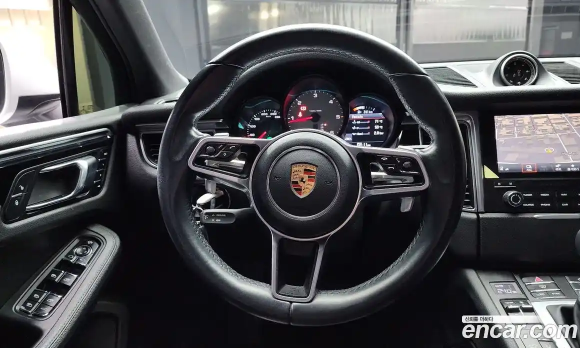 Porsche Macan 2017 3.0 Автомат в Москве № 165566, фото 6