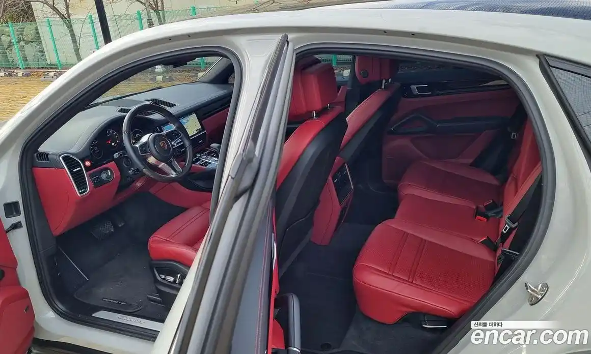 Porsche Cayenne 2020 3.0 Автомат в Москве № 165883, фото 15