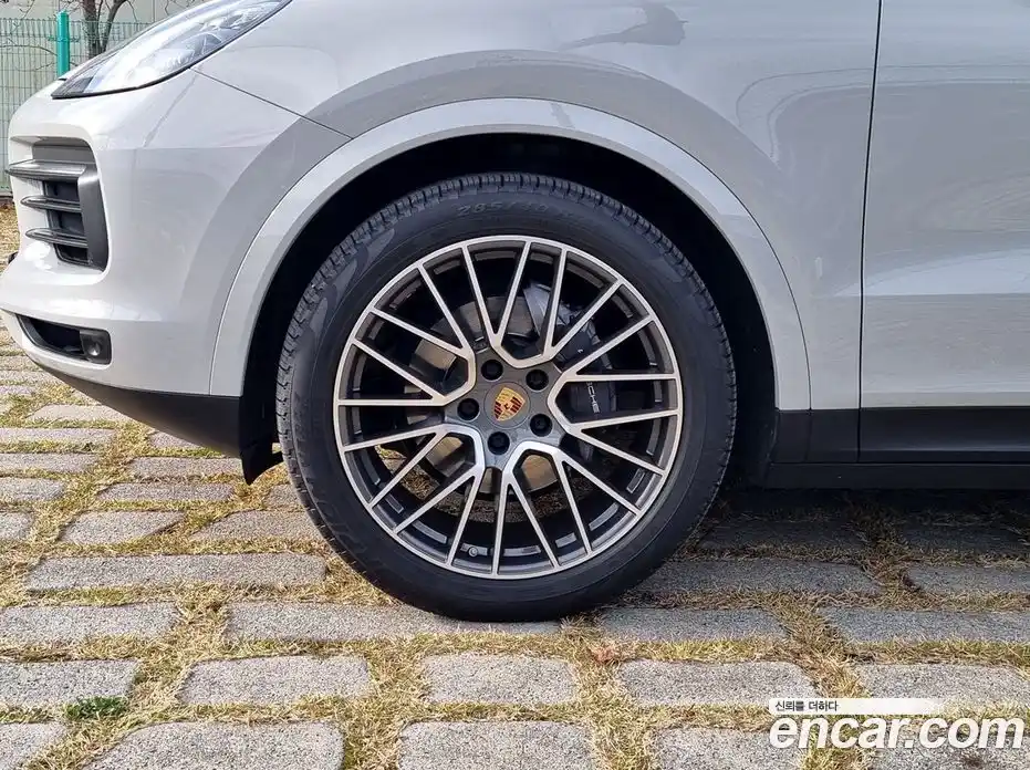 Porsche Cayenne 2020 3.0 Автомат в Москве № 165883, фото 10