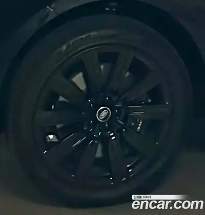 Land Rover Range-Rover 2024 4.4 Автомат в Москве № 166037, миниатюра 5