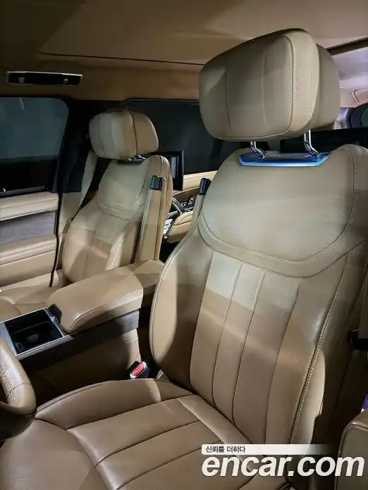 Land Rover Range-Rover 2024 4.4 Автомат в Москве № 166037, фото 7