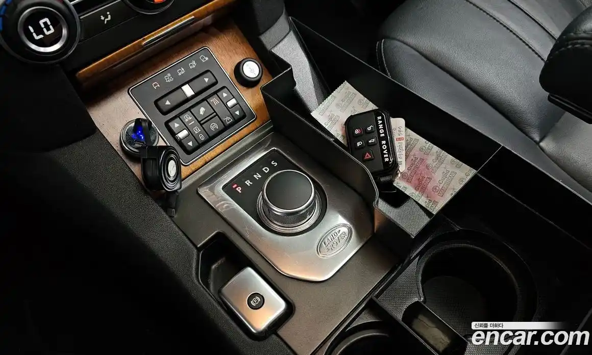 Land Rover Discovery 2014 3.0 Автомат в Москве № 166566, фото 9