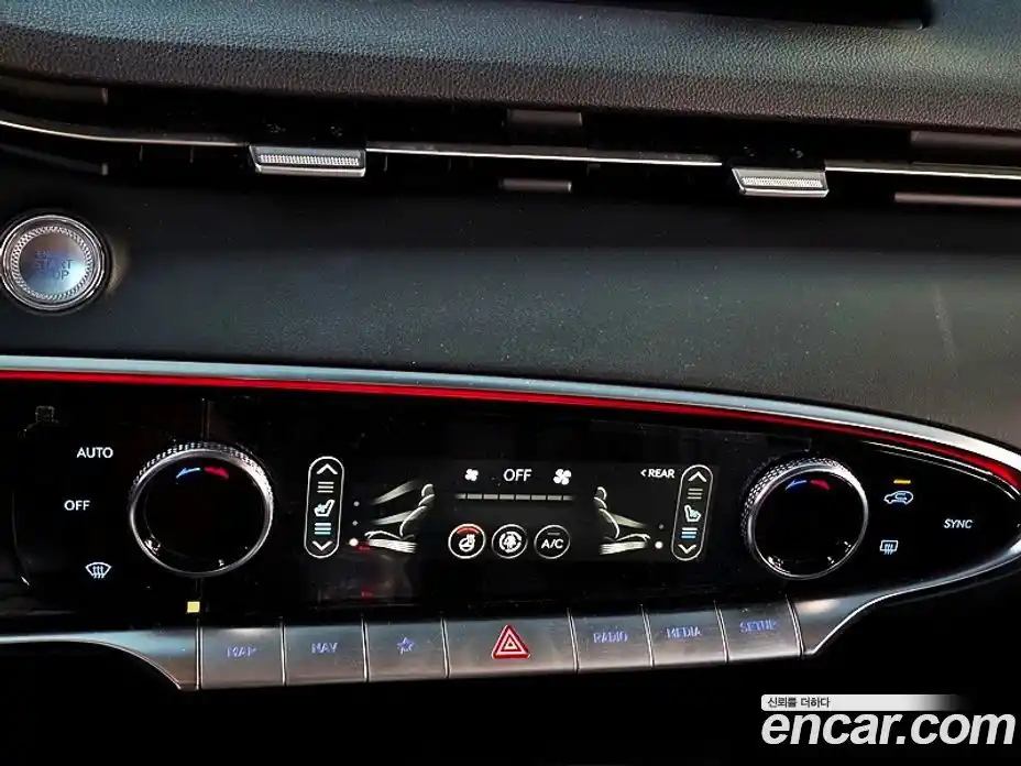 Genesis GV70 2021 2.5 Автомат в Москве № 16897, фото 17