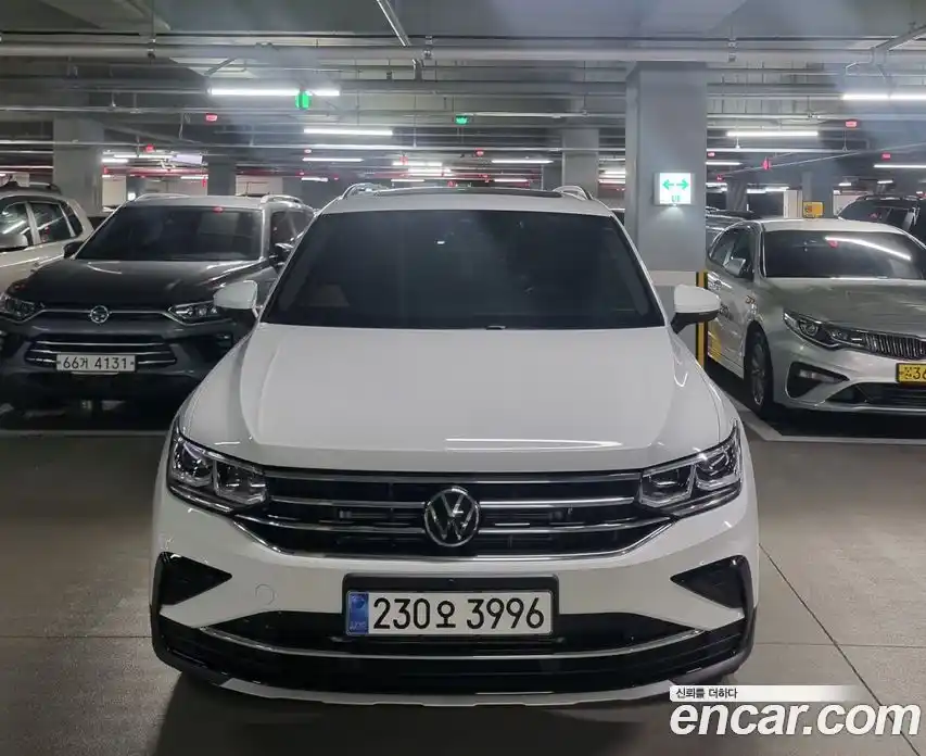 Volkswagen Tiguan 2023 2.0 Автомат в Москве № 169161, фото 5