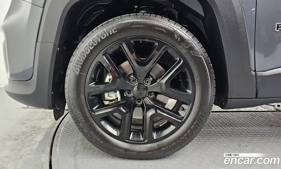 Jeep Renegade 2022 1.3 Автомат в Москве № 169432, фото 18