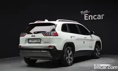 Jeep Cherokee 2020 2.4 Автомат в Москве № 169533, миниатюра 2