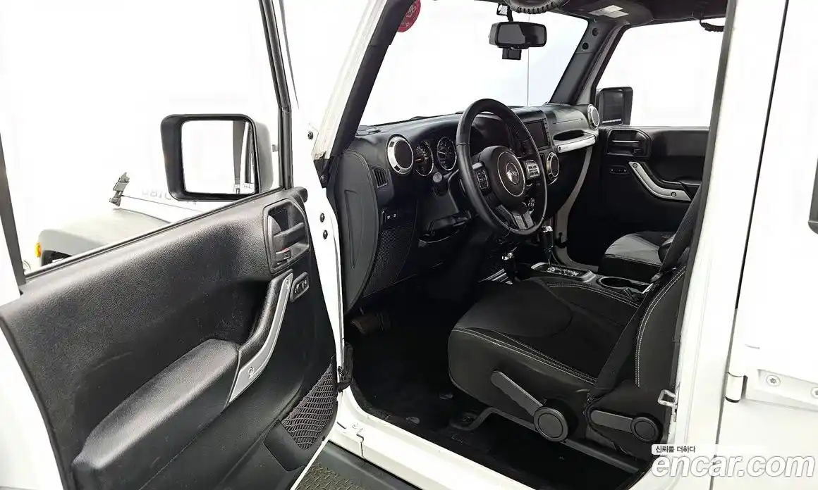 Jeep Wrangler 2016 3.6 Автомат в Москве № 169915, фото 1