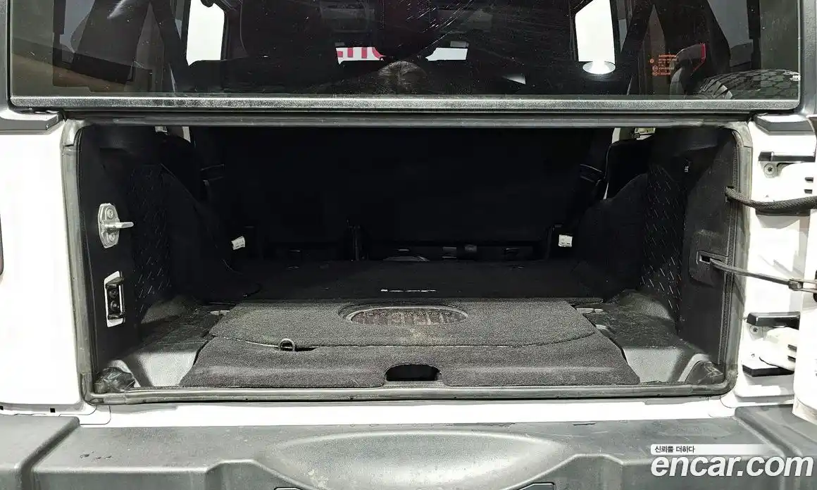 Jeep Wrangler 2016 3.6 Автомат в Москве № 169915, фото 14