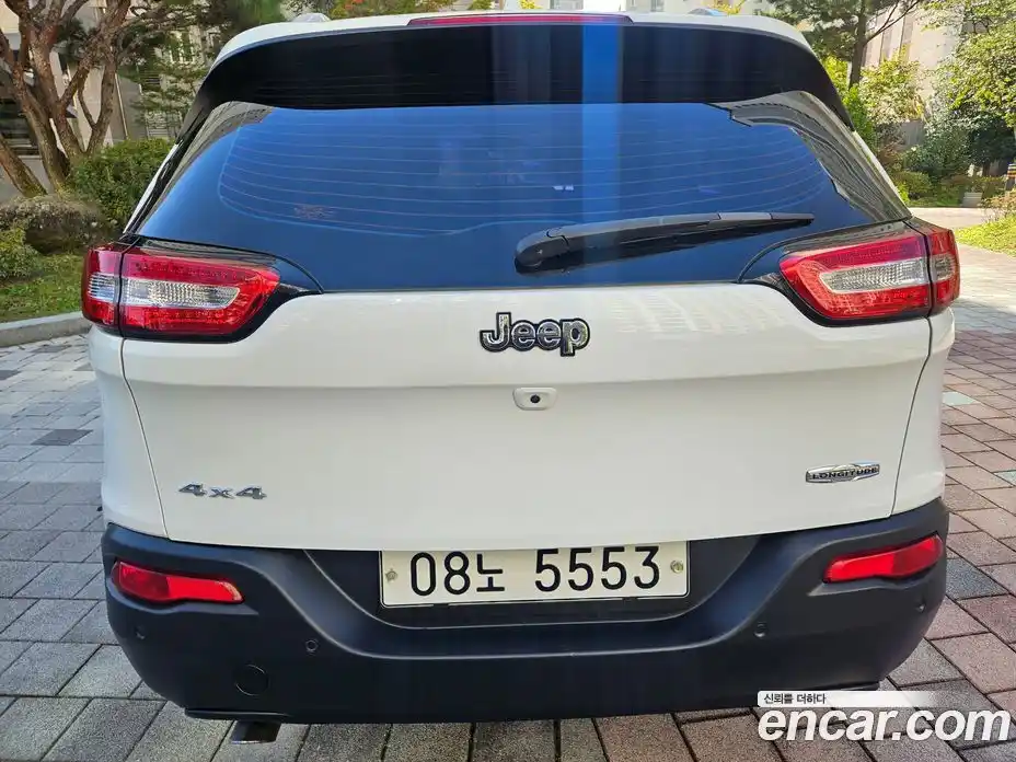 Jeep Cherokee 2017 2.4 Автомат в Москве № 170075, фото 5
