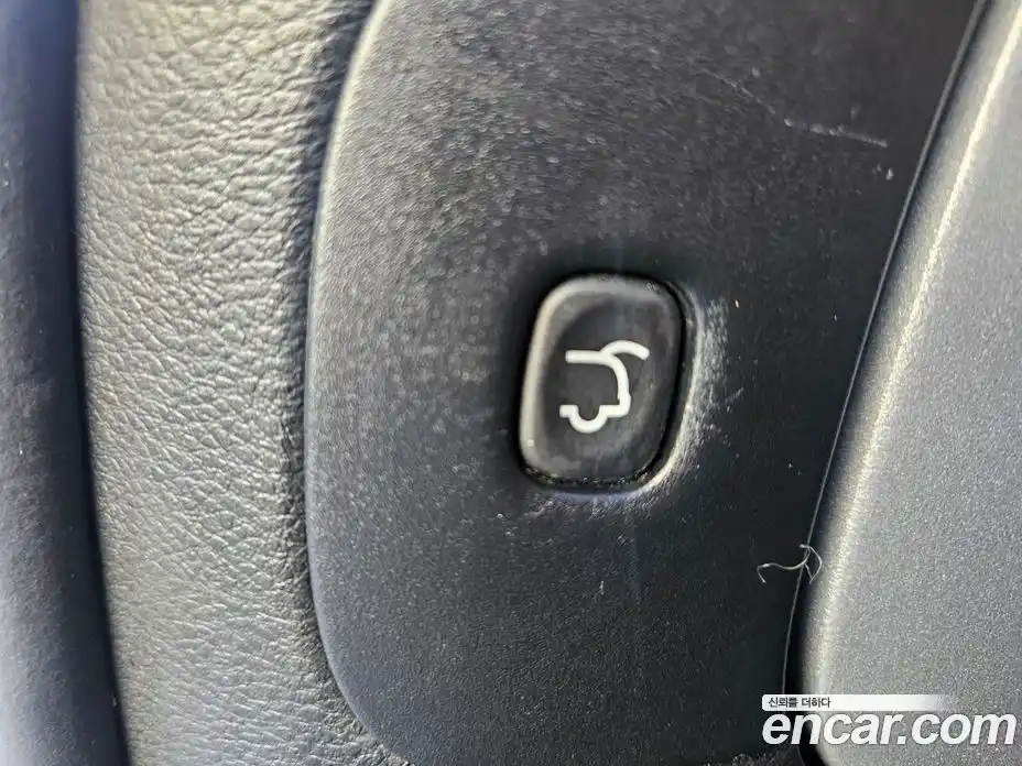 Jeep Cherokee 2017 2.4 Автомат в Москве № 170075, фото 7