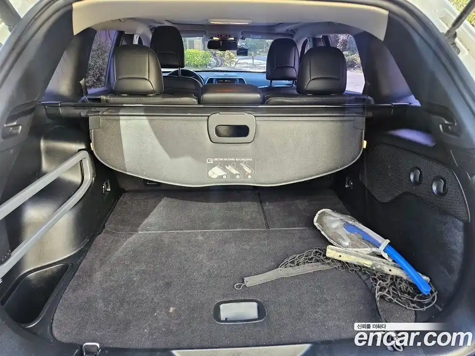 Jeep Cherokee 2017 2.4 Автомат в Москве № 170075, фото 8