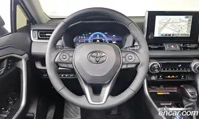 Toyota RAV4 2023 2.5 Автомат в Москве № 170191, миниатюра 4