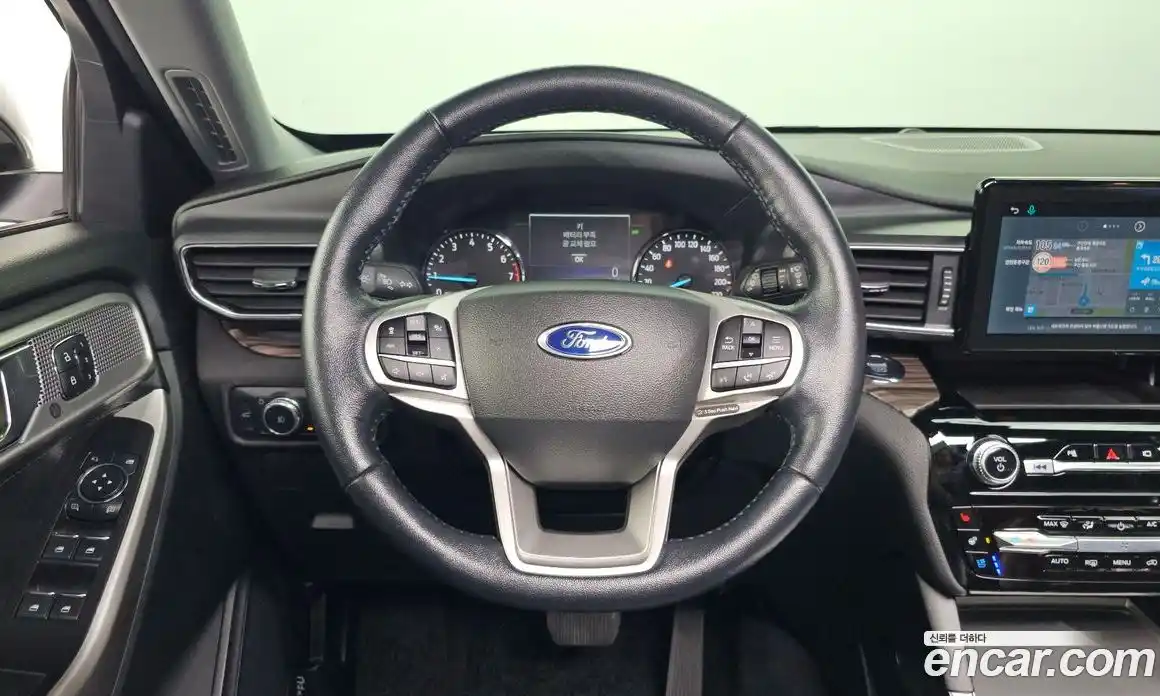 Ford Explorer 2022 2.3 Автомат в Москве № 170886, фото 13