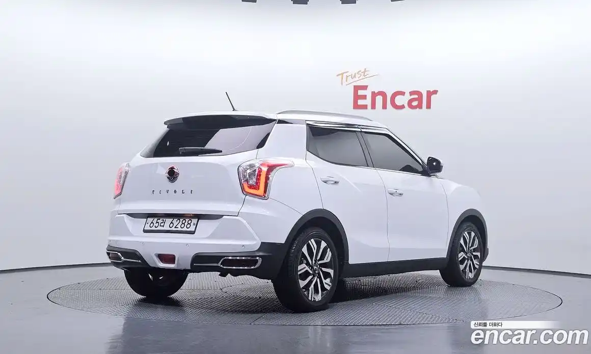 SsangYong TIBOLI 2019 1.6 Автомат в Москве № 181361, фото 12