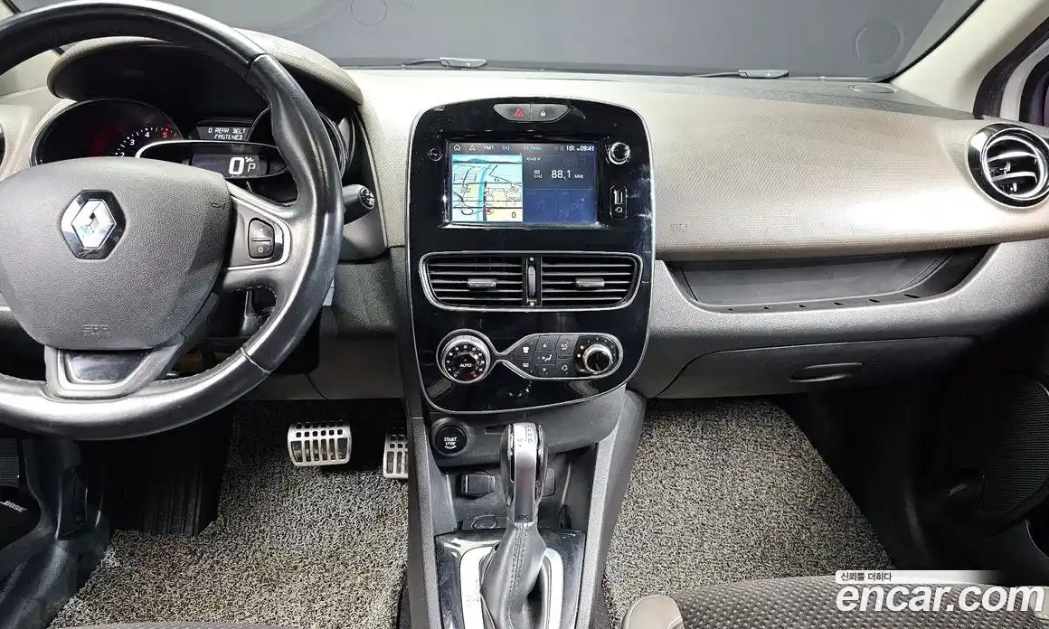 Renault Cilo 2018 1.5 Автомат в Москве № 185173, фото 14