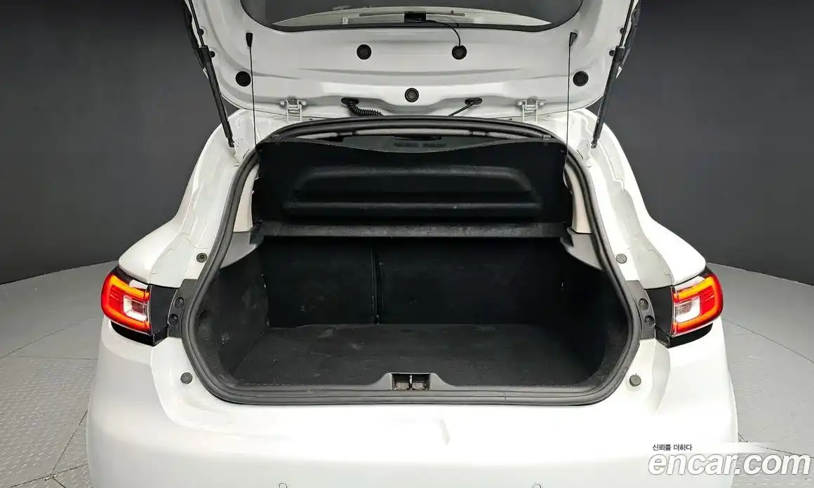 Renault Cilo 2018 1.5 Автомат в Москве № 185173, фото 20