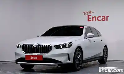 BMW 5-Series 2026 2.0 Автомат в Москве № 186769, миниатюра 2