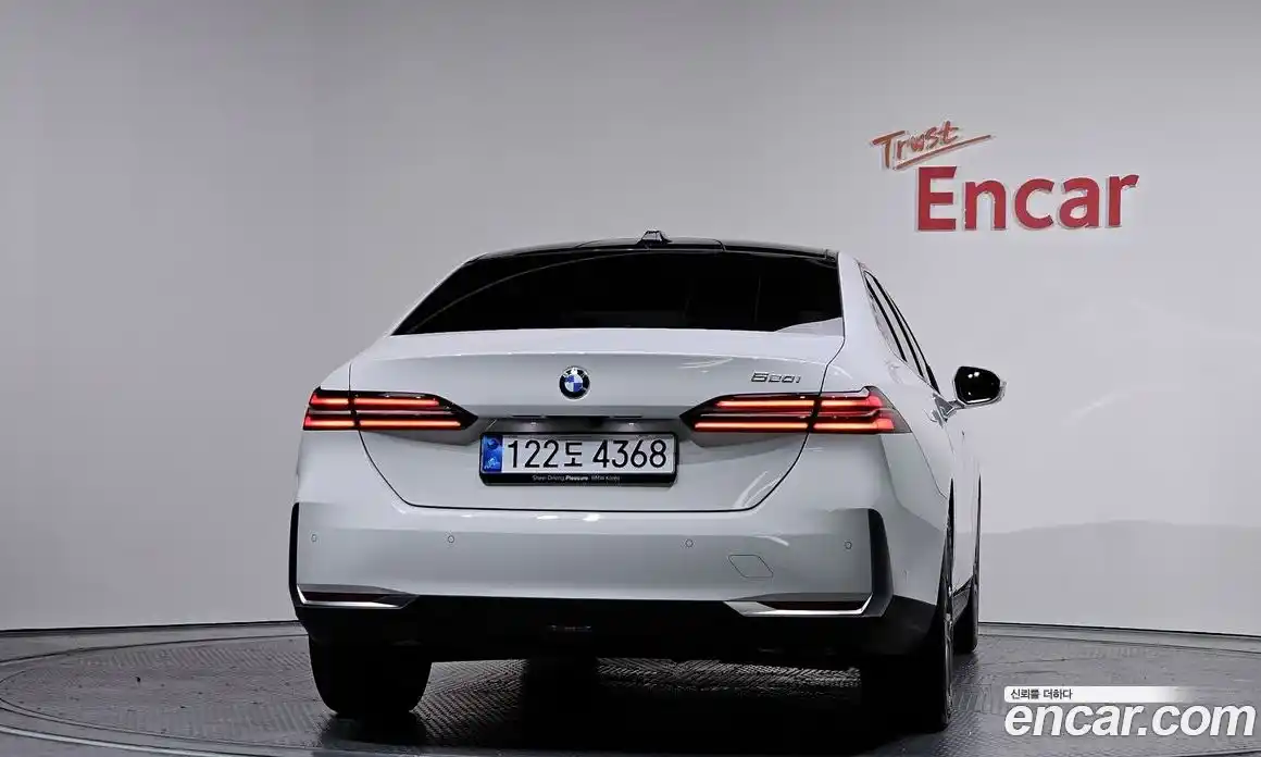 BMW 5-Series 2026 2.0 Автомат в Москве № 186769, фото 3