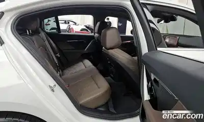 BMW 5-Series 2026 2.0 Автомат в Москве № 186769, миниатюра 6