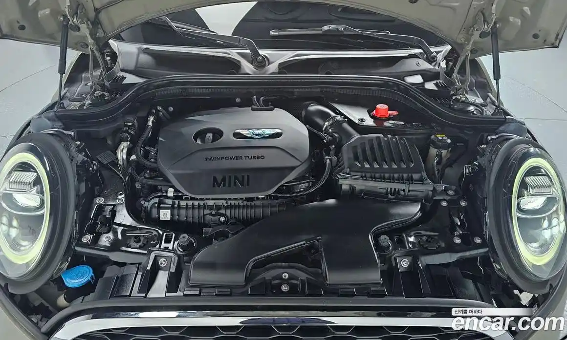 Mini Cooper 2019 2.0 Автомат в Москве № 187091, фото 14
