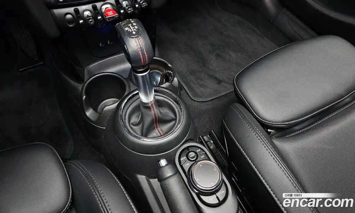 Mini Cooper 2019 2.0 Автомат в Москве № 187091, фото 8