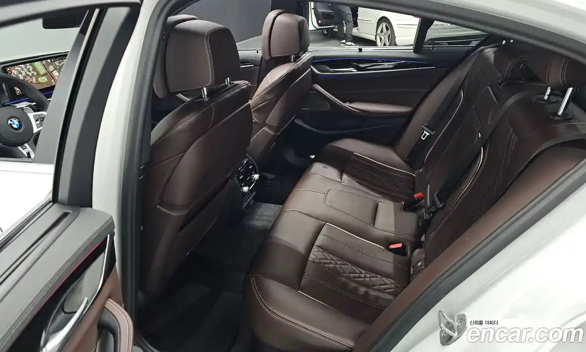 BMW 5-Series 2023 2.0 Автомат в Москве № 187344, фото 12