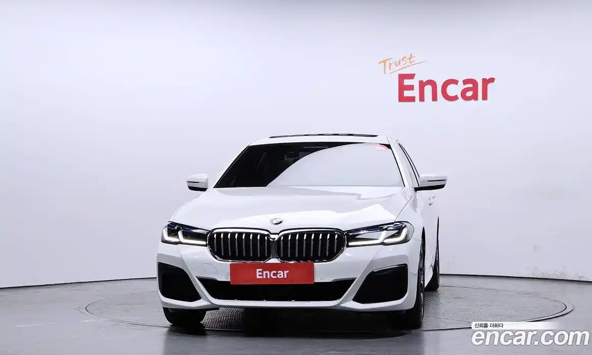 BMW 5-Series 2023 2.0 Автомат в Москве № 187344, фото 3