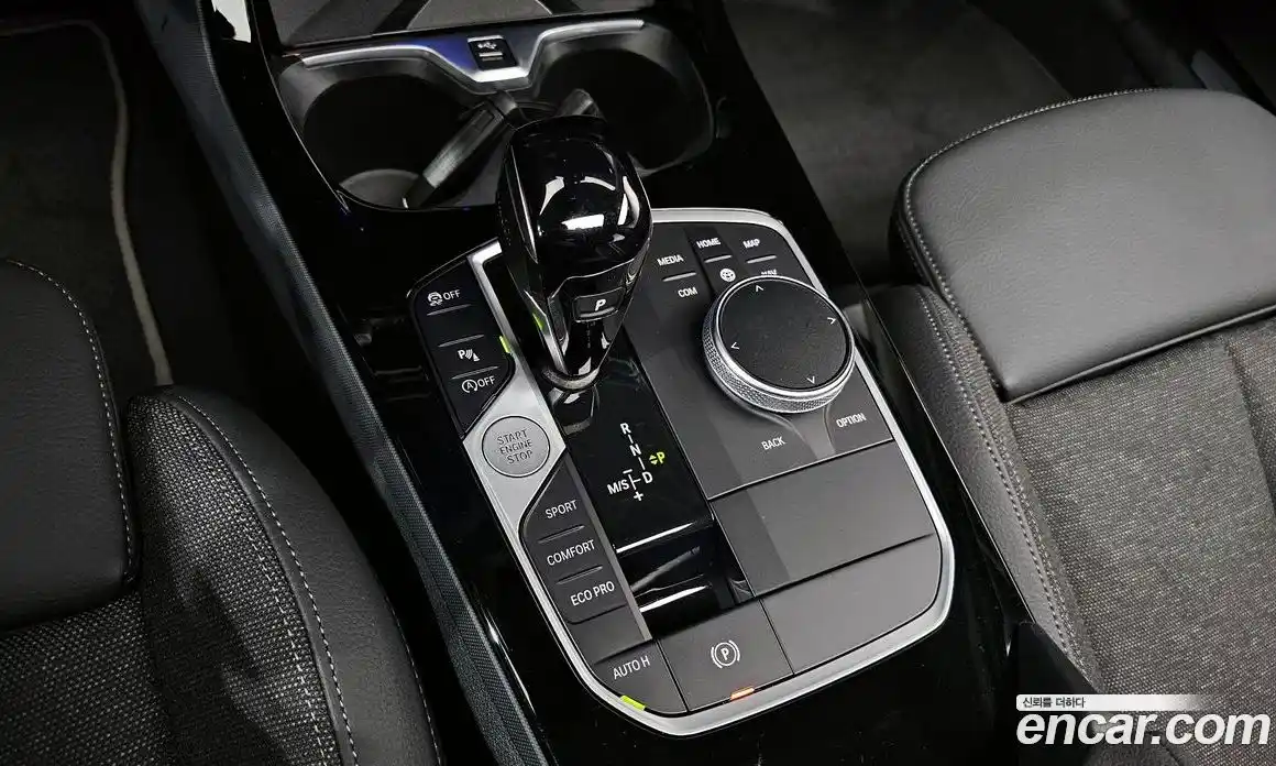 BMW 1-Series 2023 2.0 Автомат в Москве № 188272, фото 11