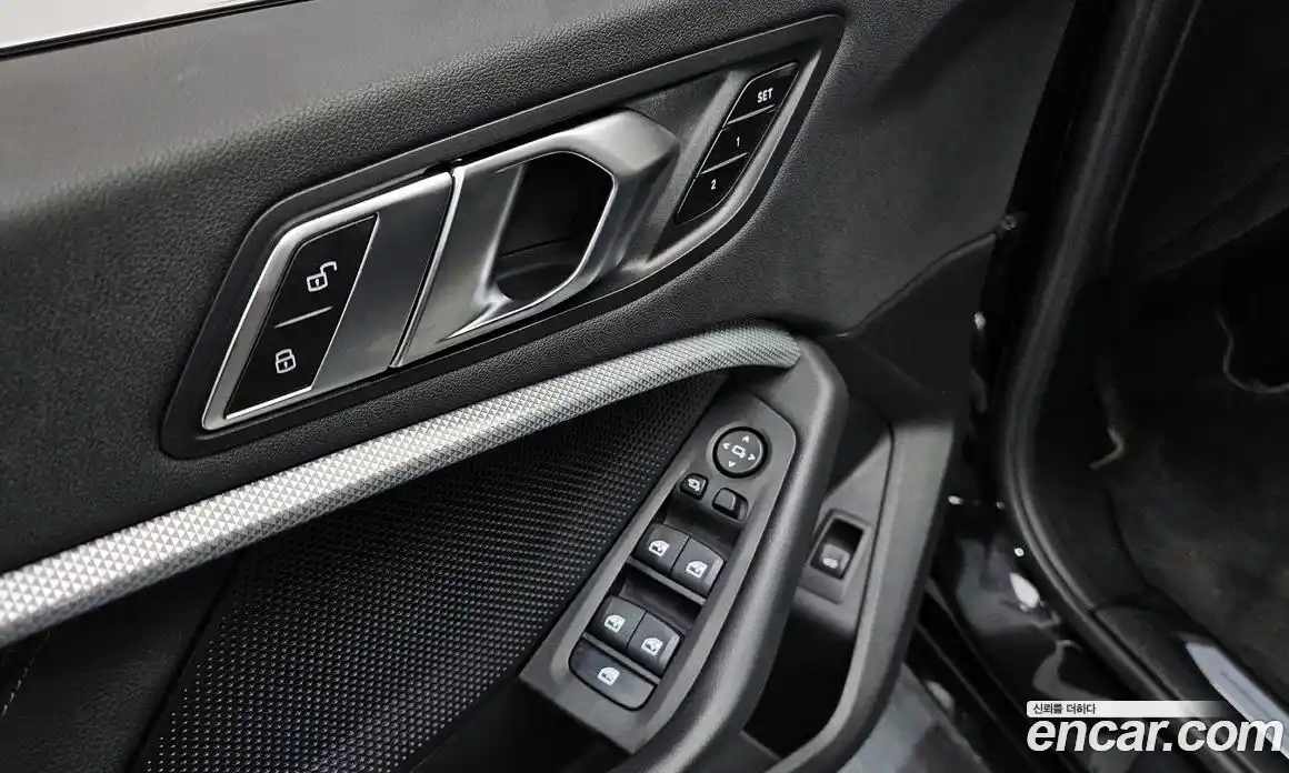 BMW 1-Series 2023 2.0 Автомат в Москве № 188272, фото 4