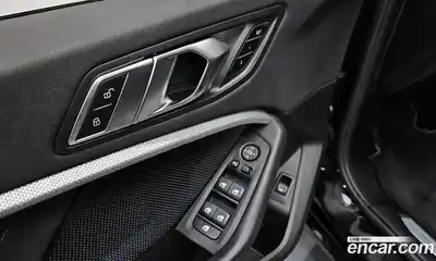 BMW 1-Series 2023 2.0 Автомат в Москве № 188272, миниатюра 4