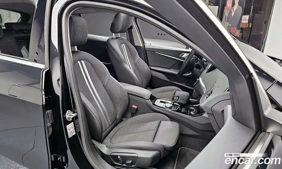 BMW 1-Series 2023 2.0 Автомат в Москве № 188272, фото 9