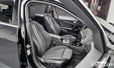 BMW 1-Series 2023 2.0 Автомат в Москве № 188272, миниатюра 9