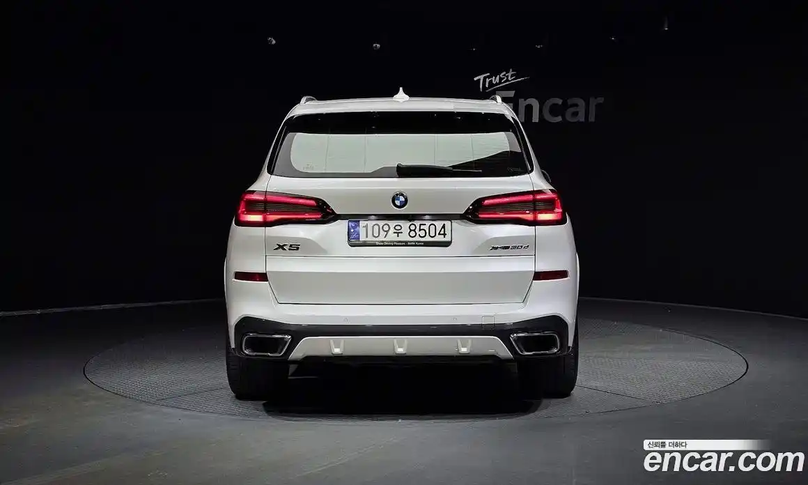 BMW X5 2023 3.0 Автомат в Москве № 188576, фото 11