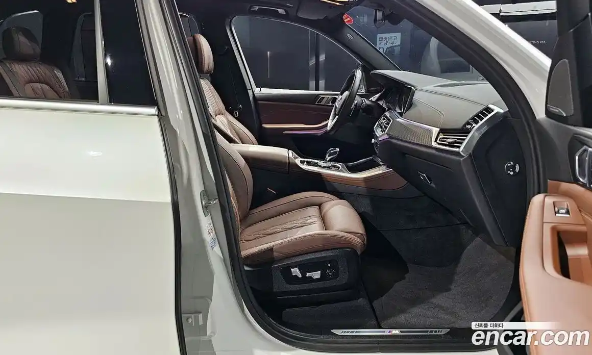 BMW X5 2023 3.0 Автомат в Москве № 188576, фото 12