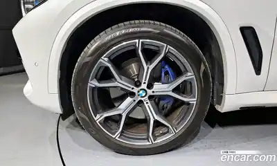 BMW X5 2023 3.0 Автомат в Москве № 188576, миниатюра 2