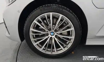 BMW 3-Series 2020 2.0 Автомат в Москве № 188985, миниатюра 3